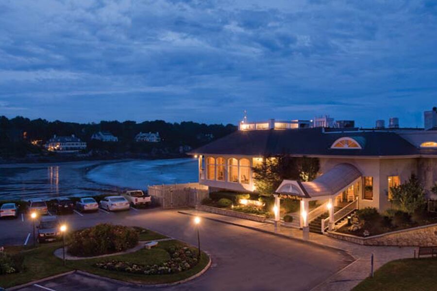 Stage Neck Inn Entrance at Night